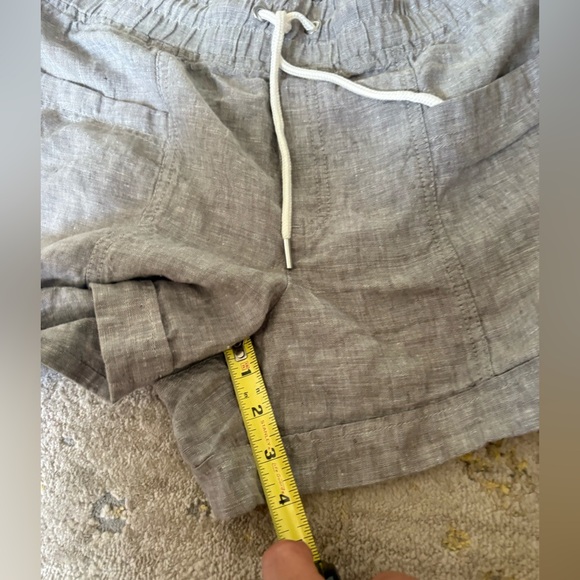 Athleta Cabo Linen 4" Short Women's 10 Gray - Picture 10 of 10